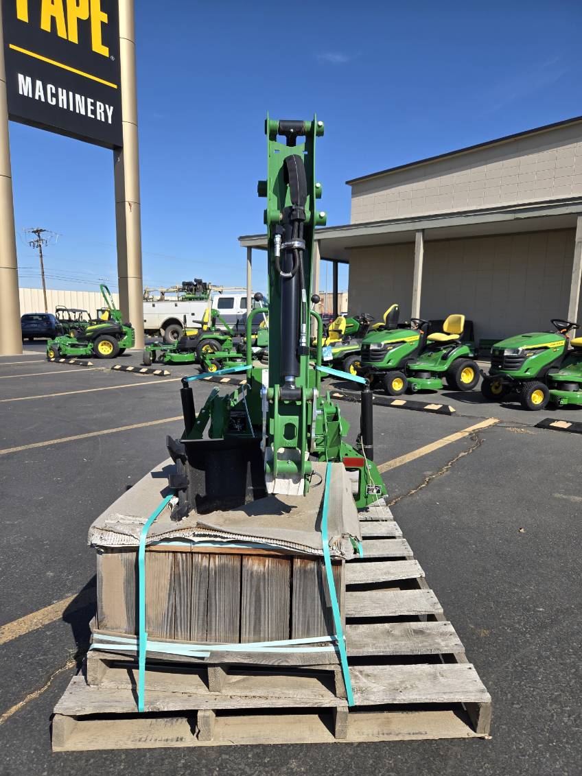 2022 John Deere 270B