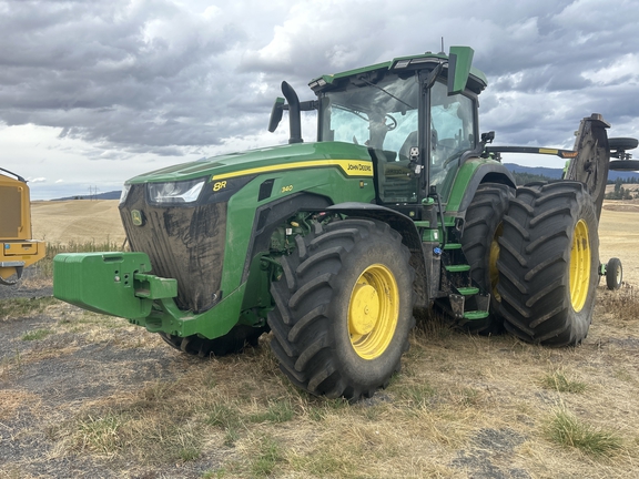 2024 John Deere 8R340