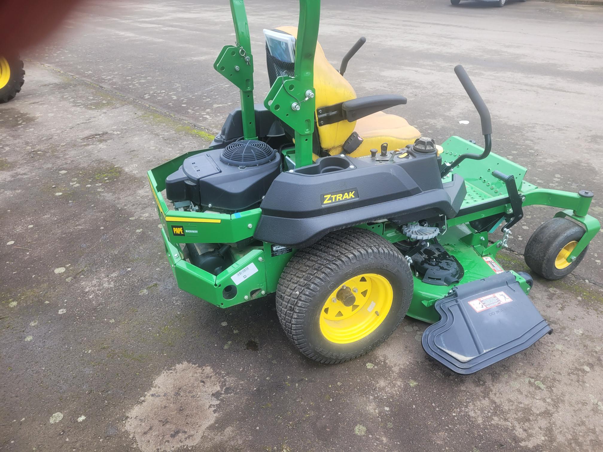 2022 John Deere Z720E