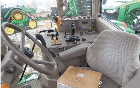 2018 John Deere 6120M