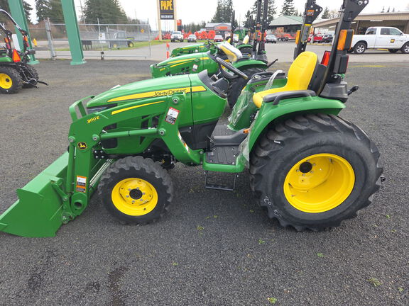 2024 John Deere 3032E