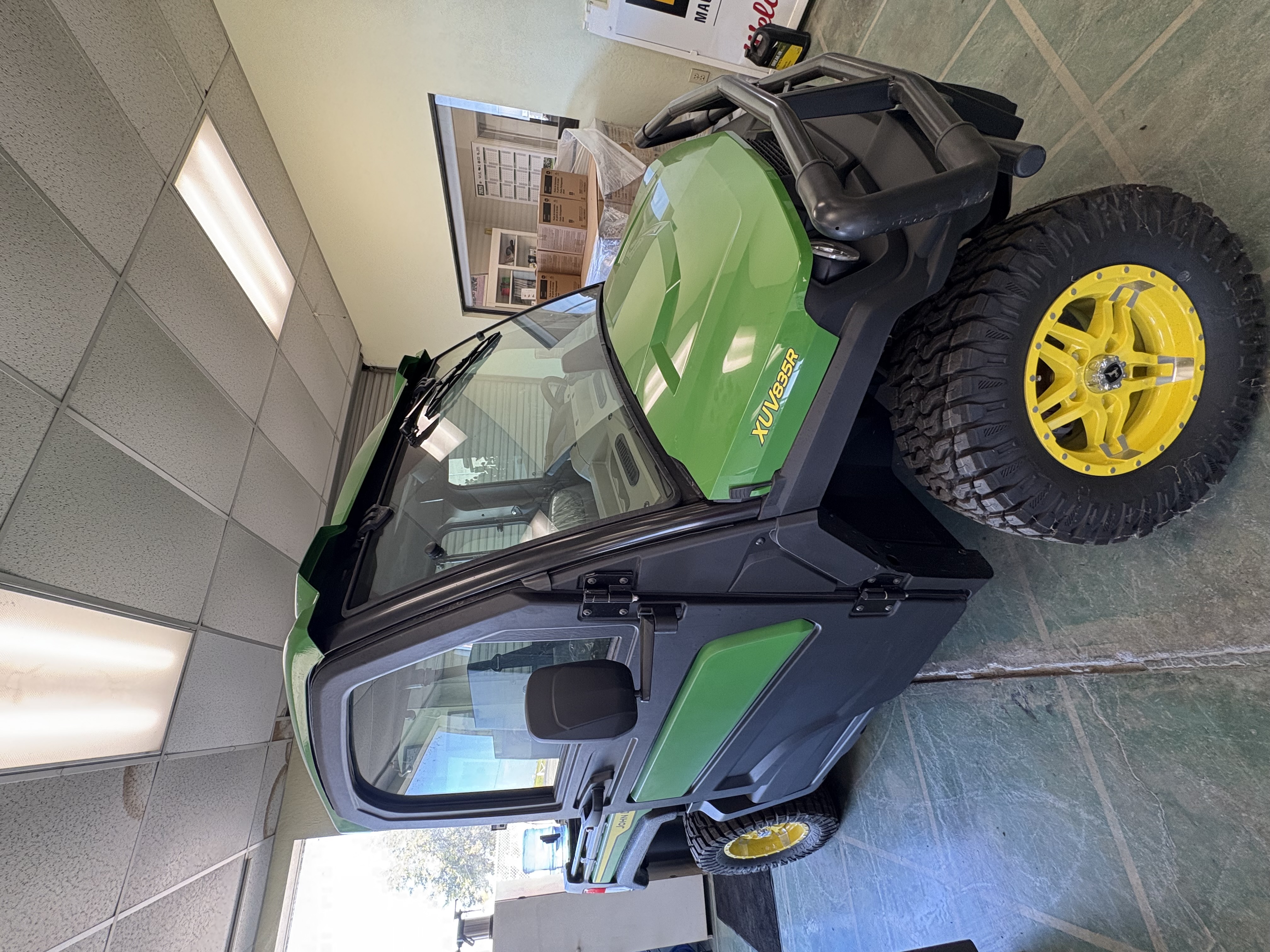 2024 John Deere 835R