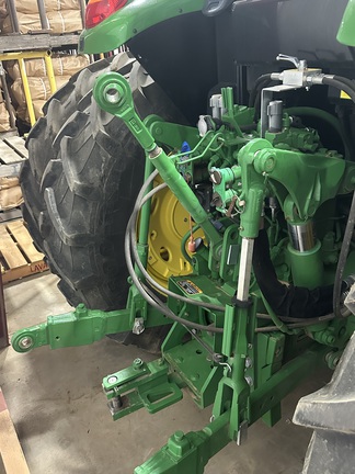2019 John Deere 6145M