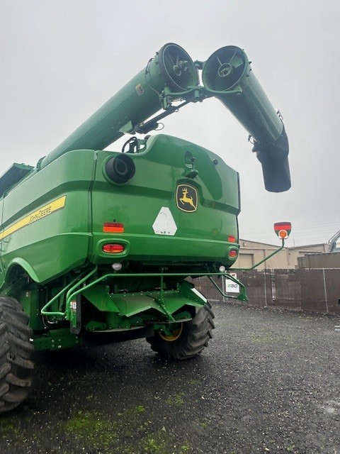 2024 John Deere S790