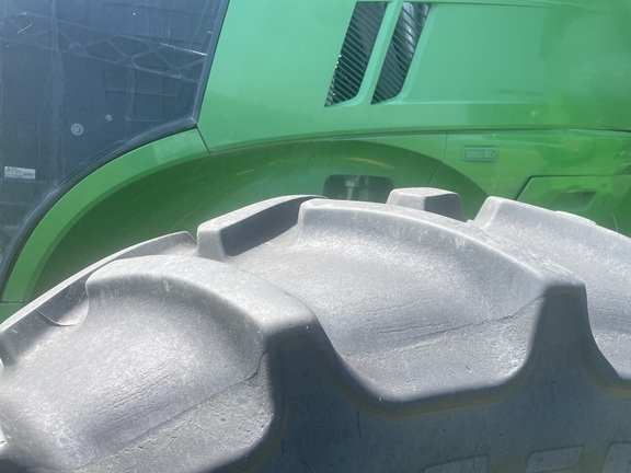 2014 John Deere 7230R