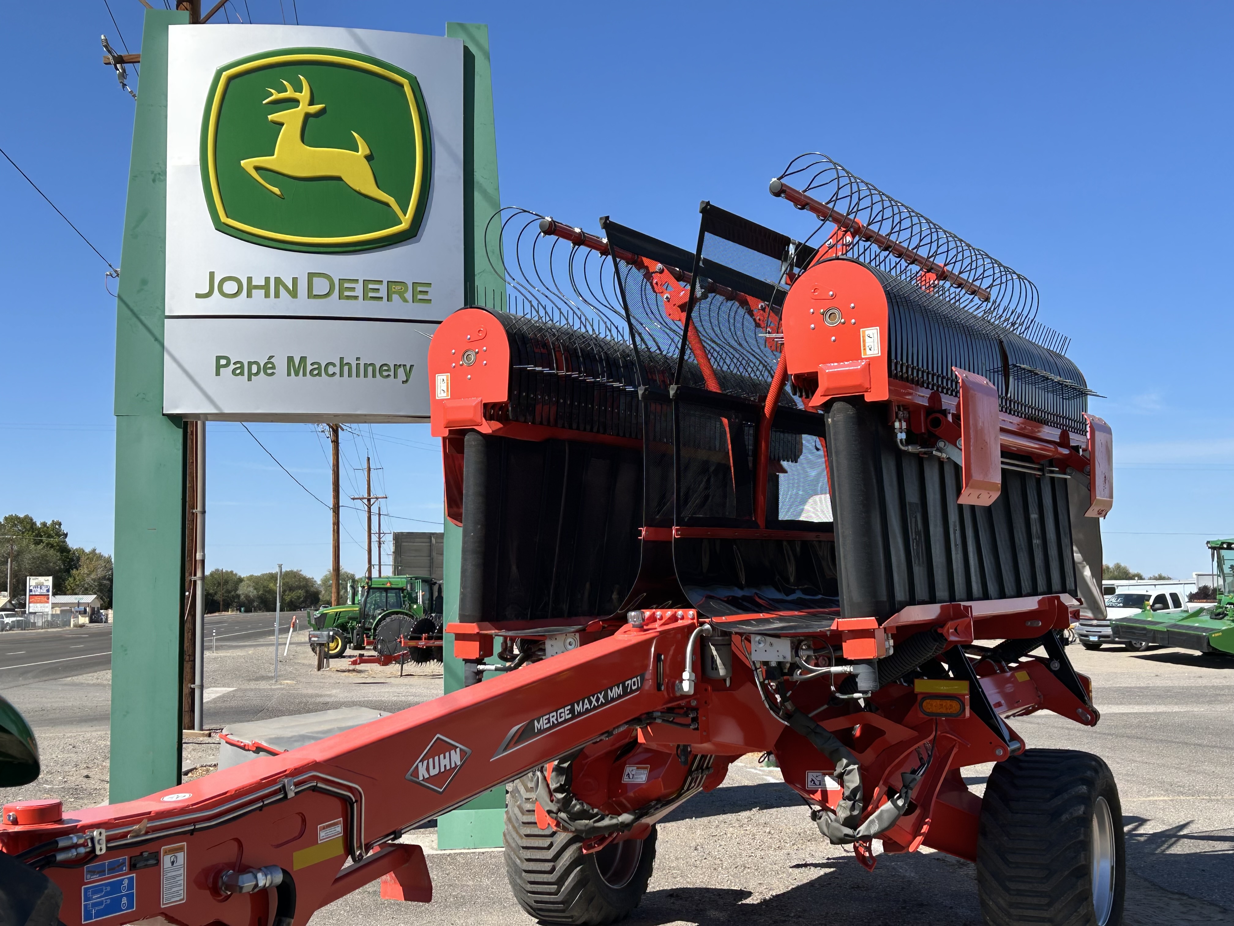 2024 Kuhn MM701