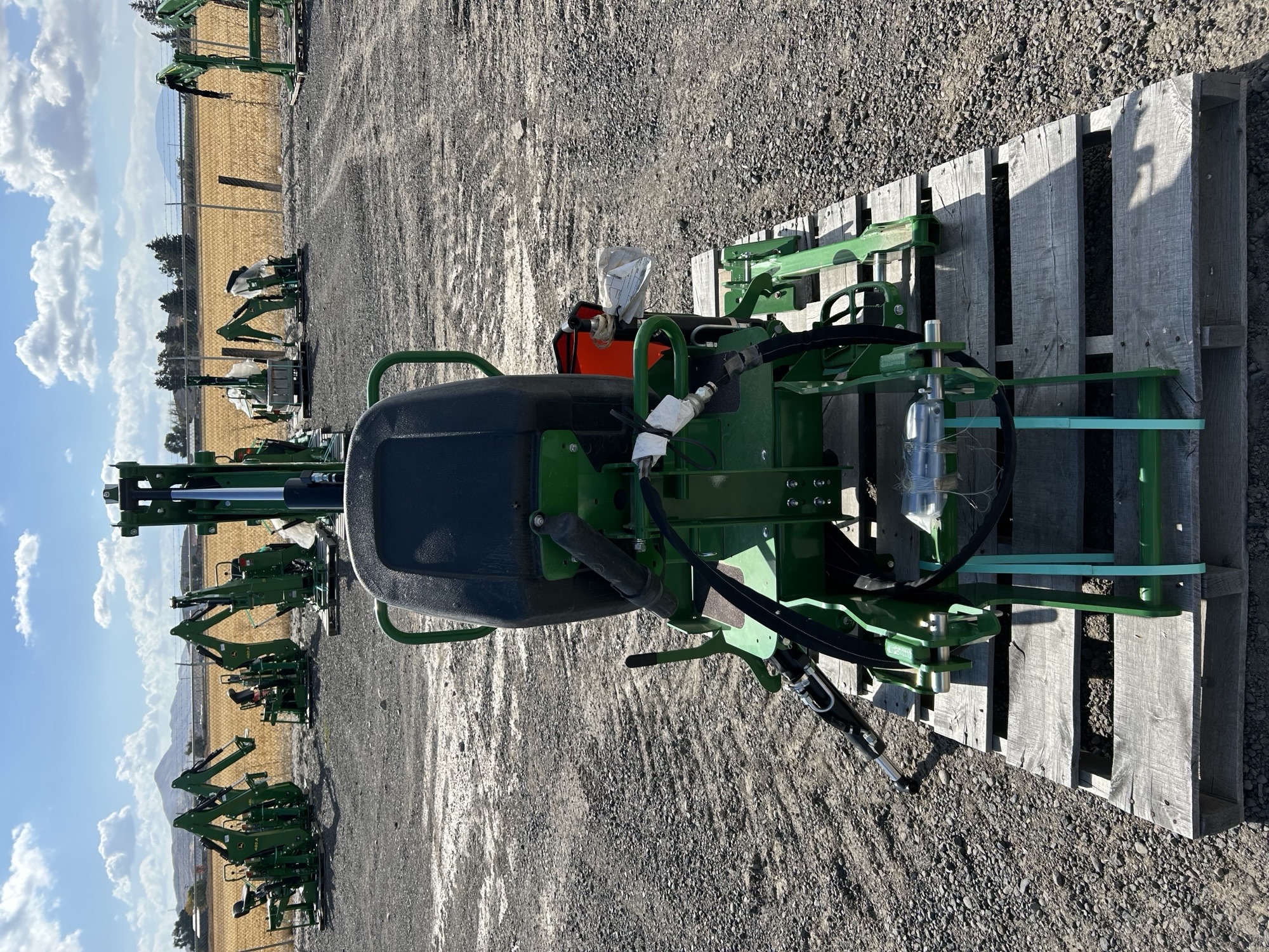 2023 John Deere 370B
