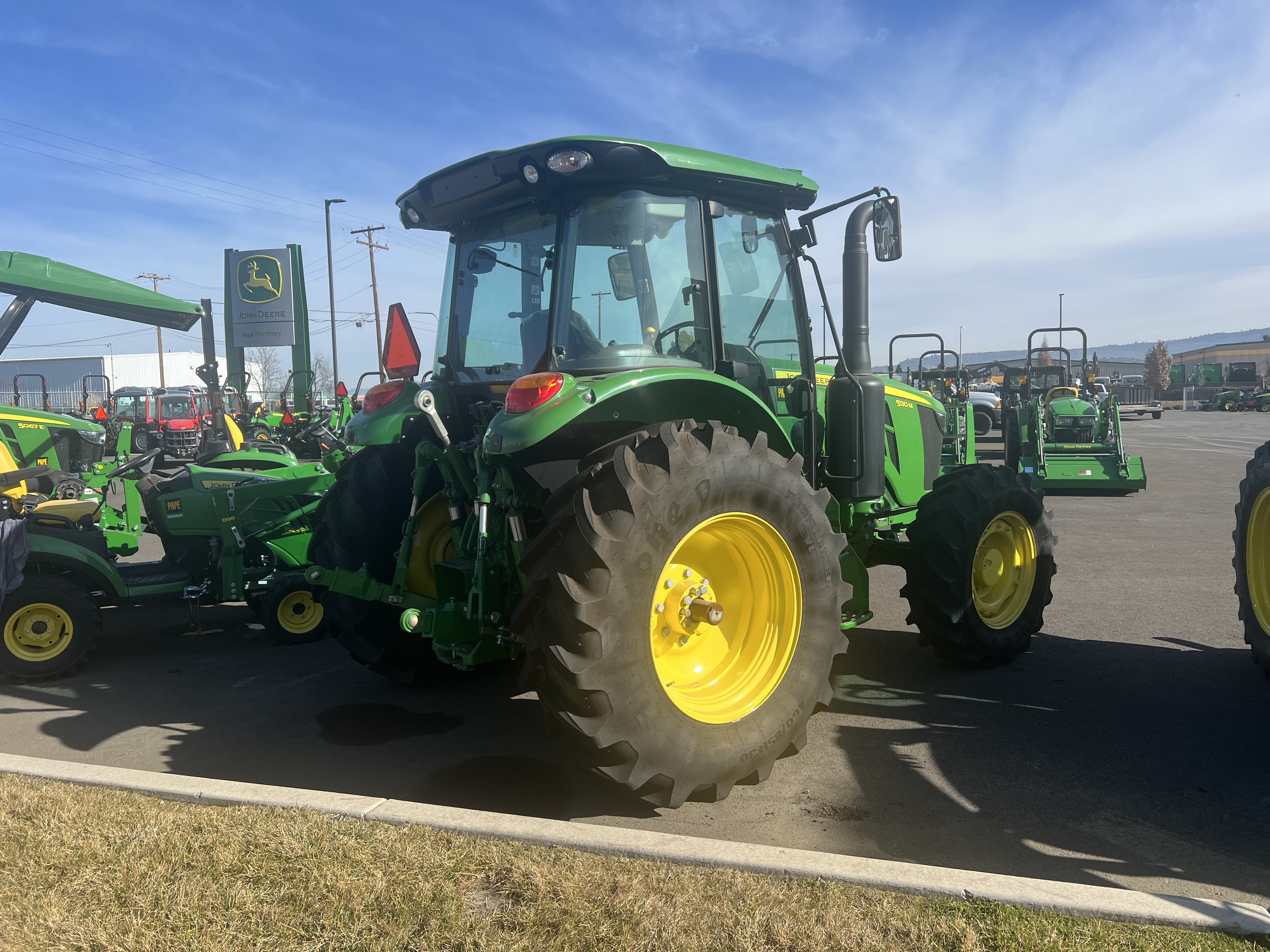 2023 John Deere 5130M
