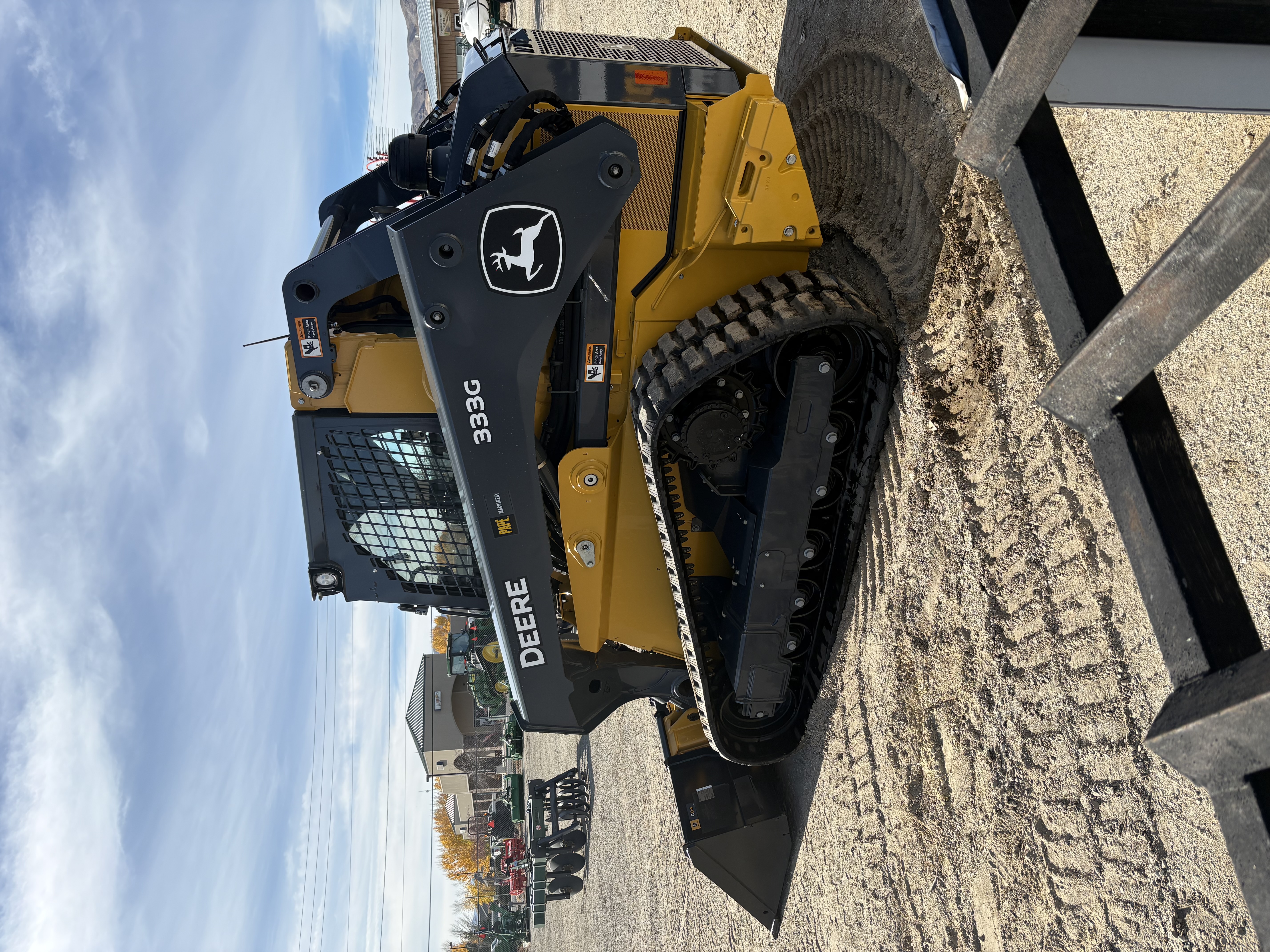 2024 John Deere 333G