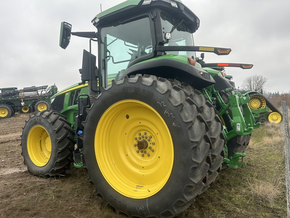 2023 John Deere 7R270