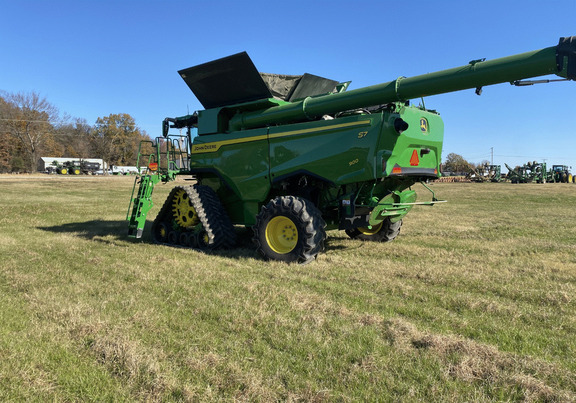 2025 John Deere S7 900