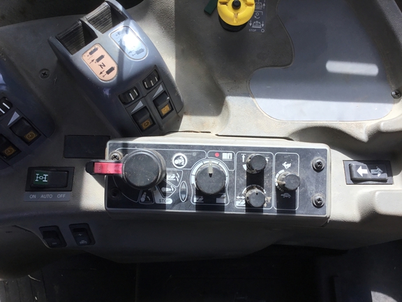 2011 Versatile 280