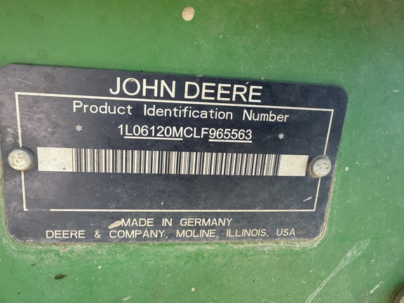 2020 John Deere 6120M