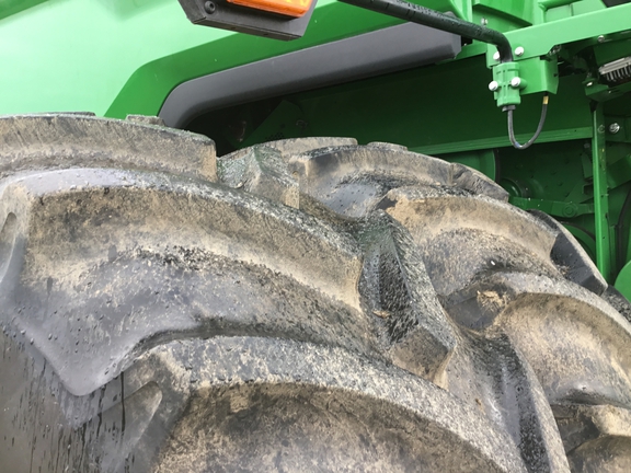 2025 John Deere S7700