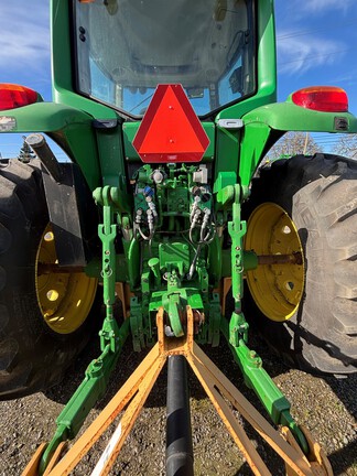 2011 John Deere 7330