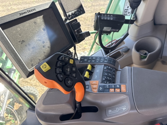 2023 John Deere S780