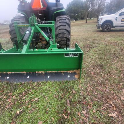 2021 John Deere 3032E