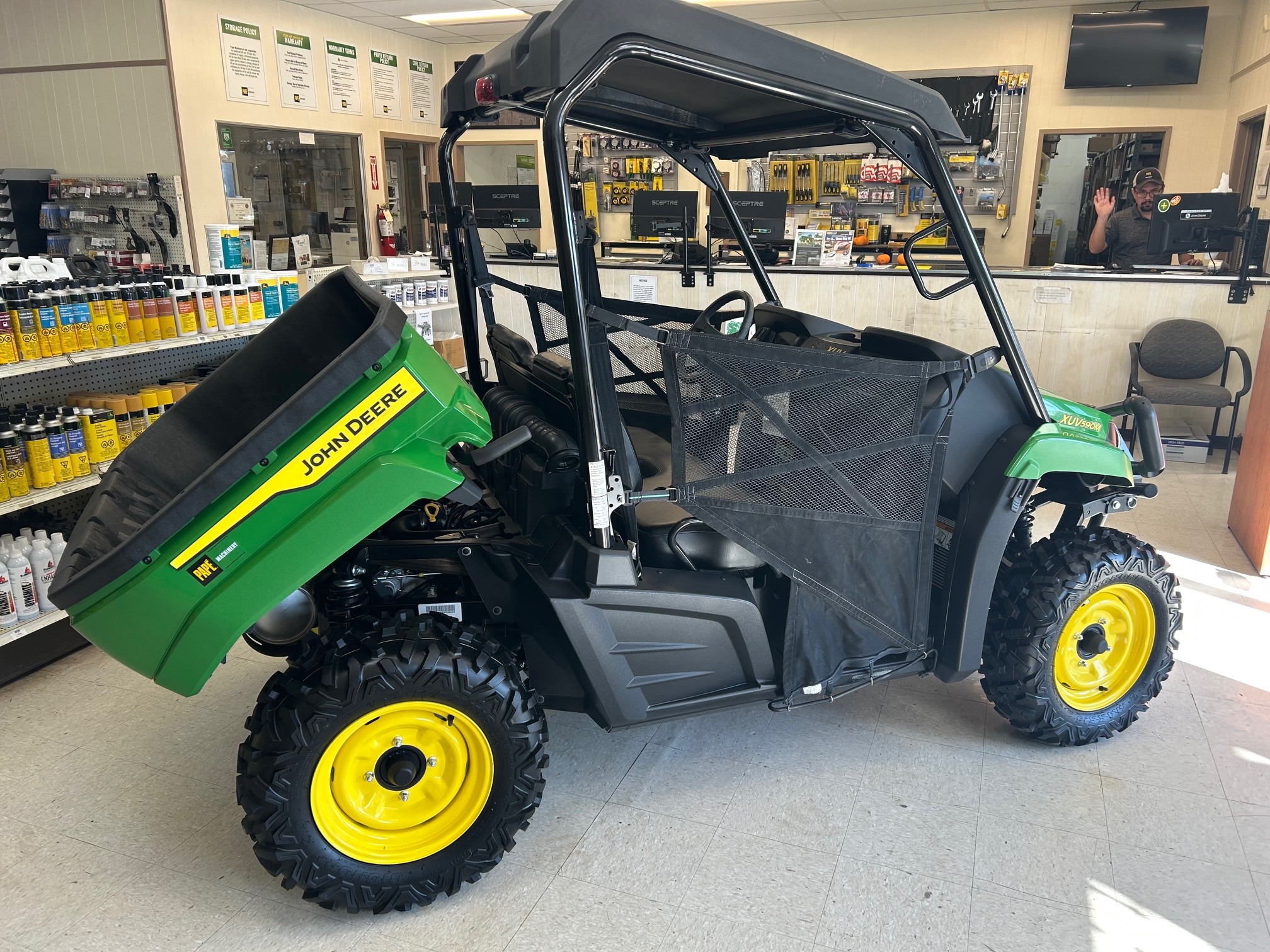 2023 John Deere 590M