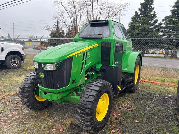 2022 John Deere 5125ML