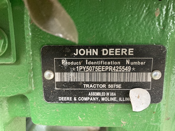 2023 John Deere 5075E