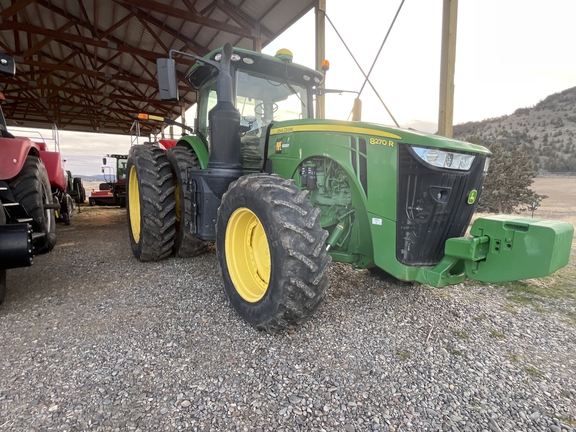 2018 John Deere 8270R