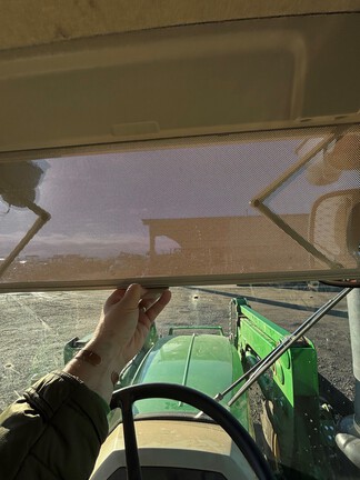 2022 John Deere 5100M