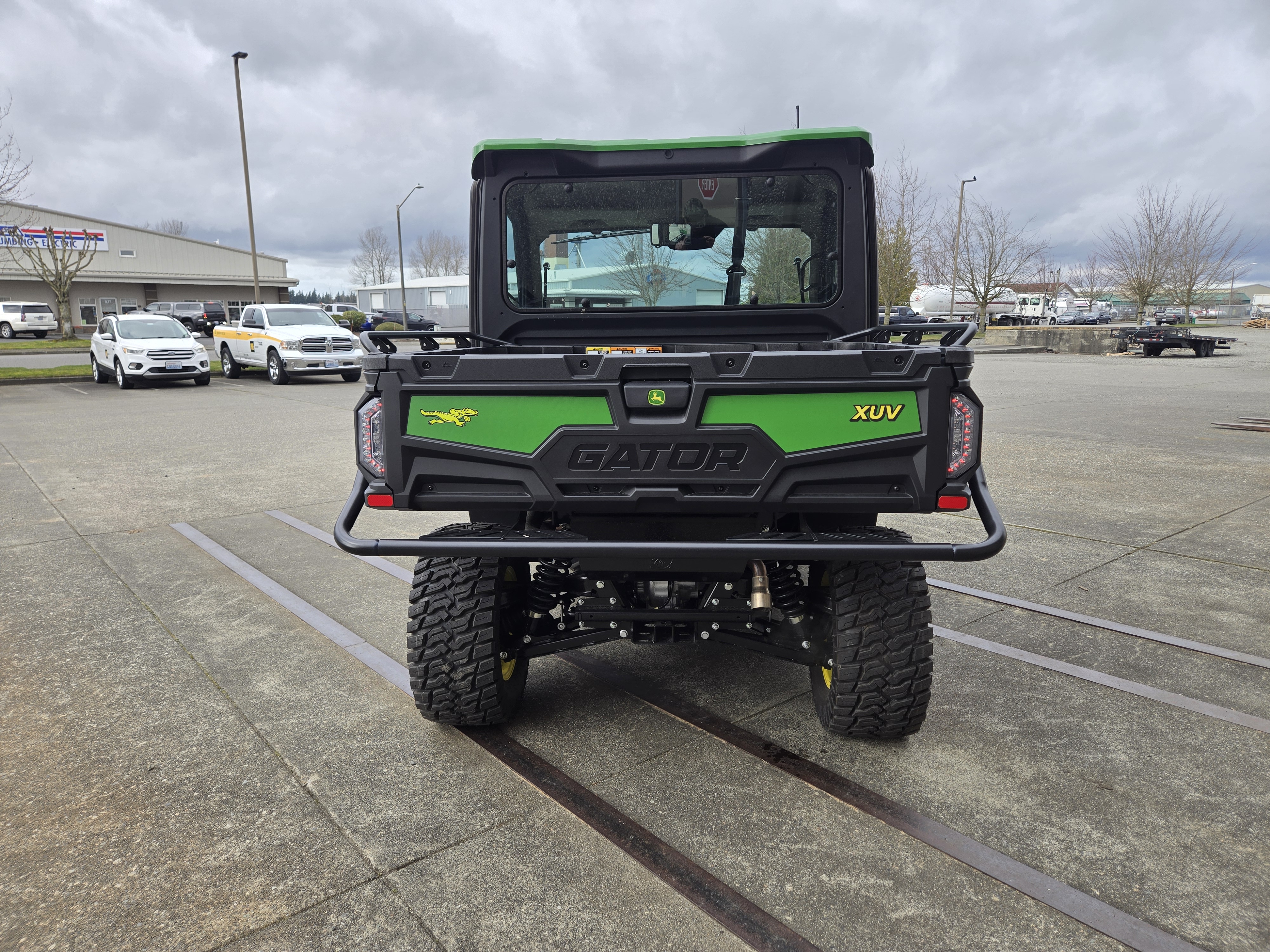 2025 John Deere 845R
