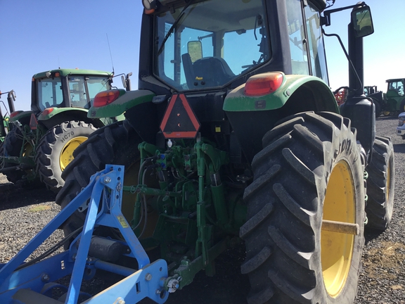 2016 John Deere 6130M
