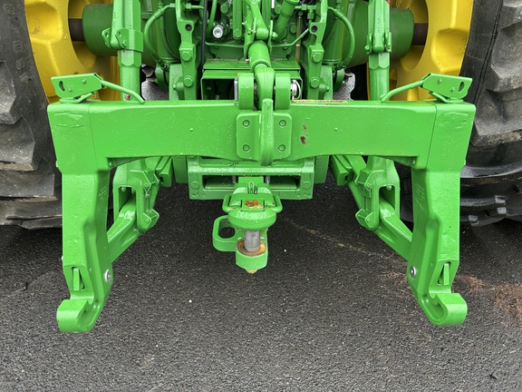 2023 John Deere 8R250