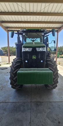 2024 John Deere 7R 210