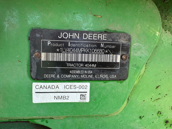 2019 John Deere 4044M