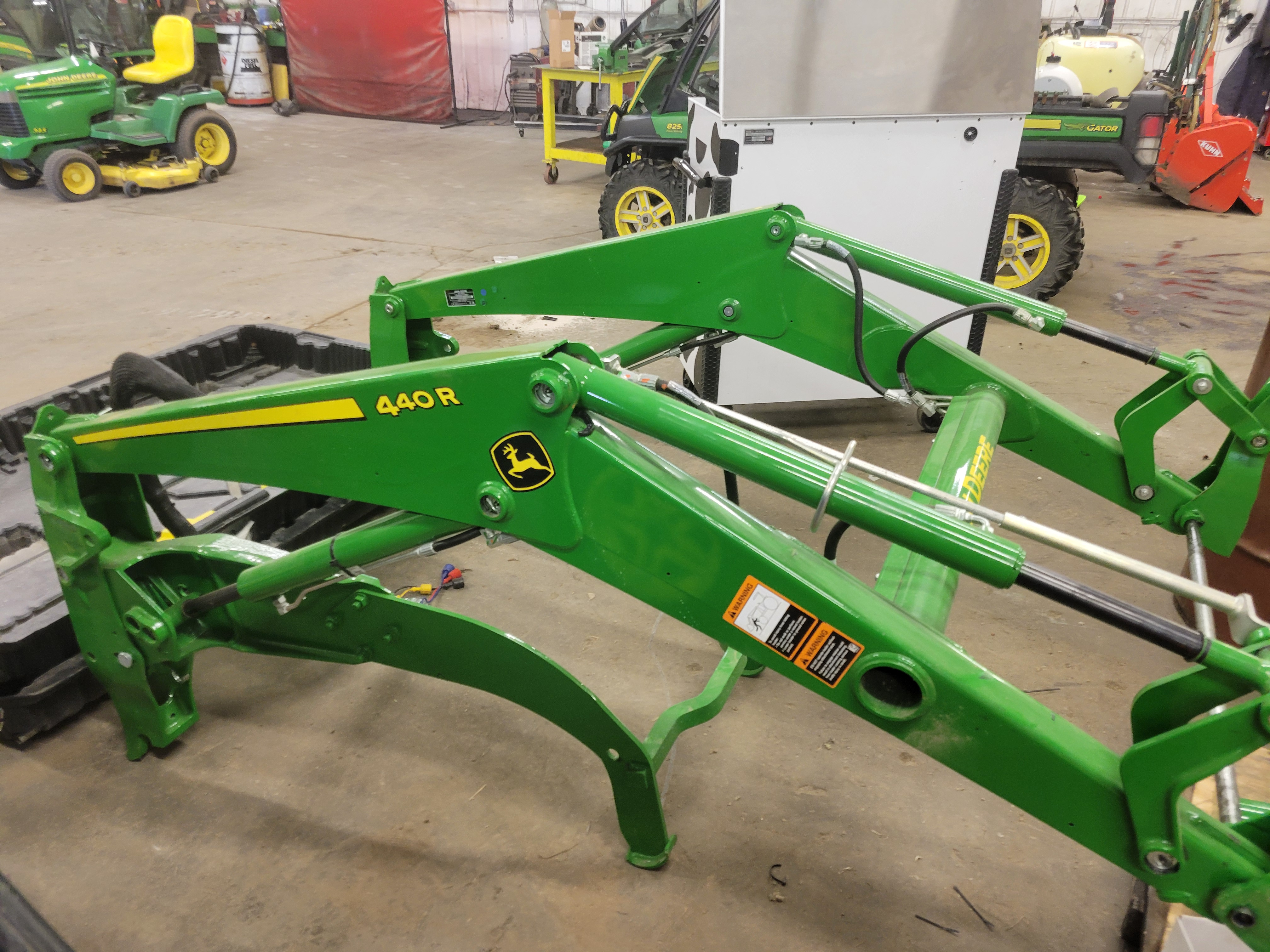 2024 John Deere 440R