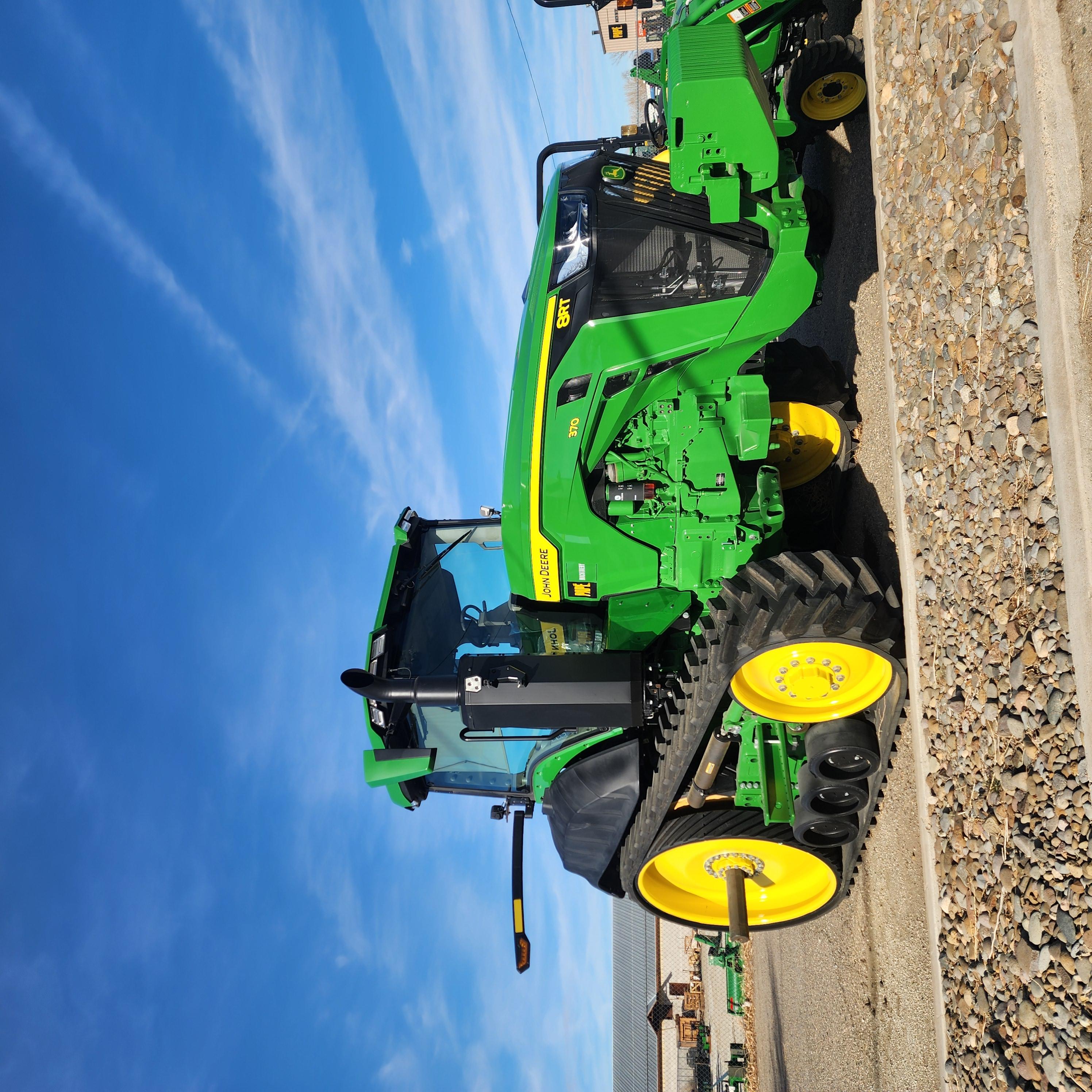 2024 John Deere 8RT370