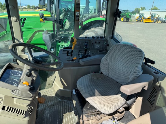 2018 John Deere 6130M