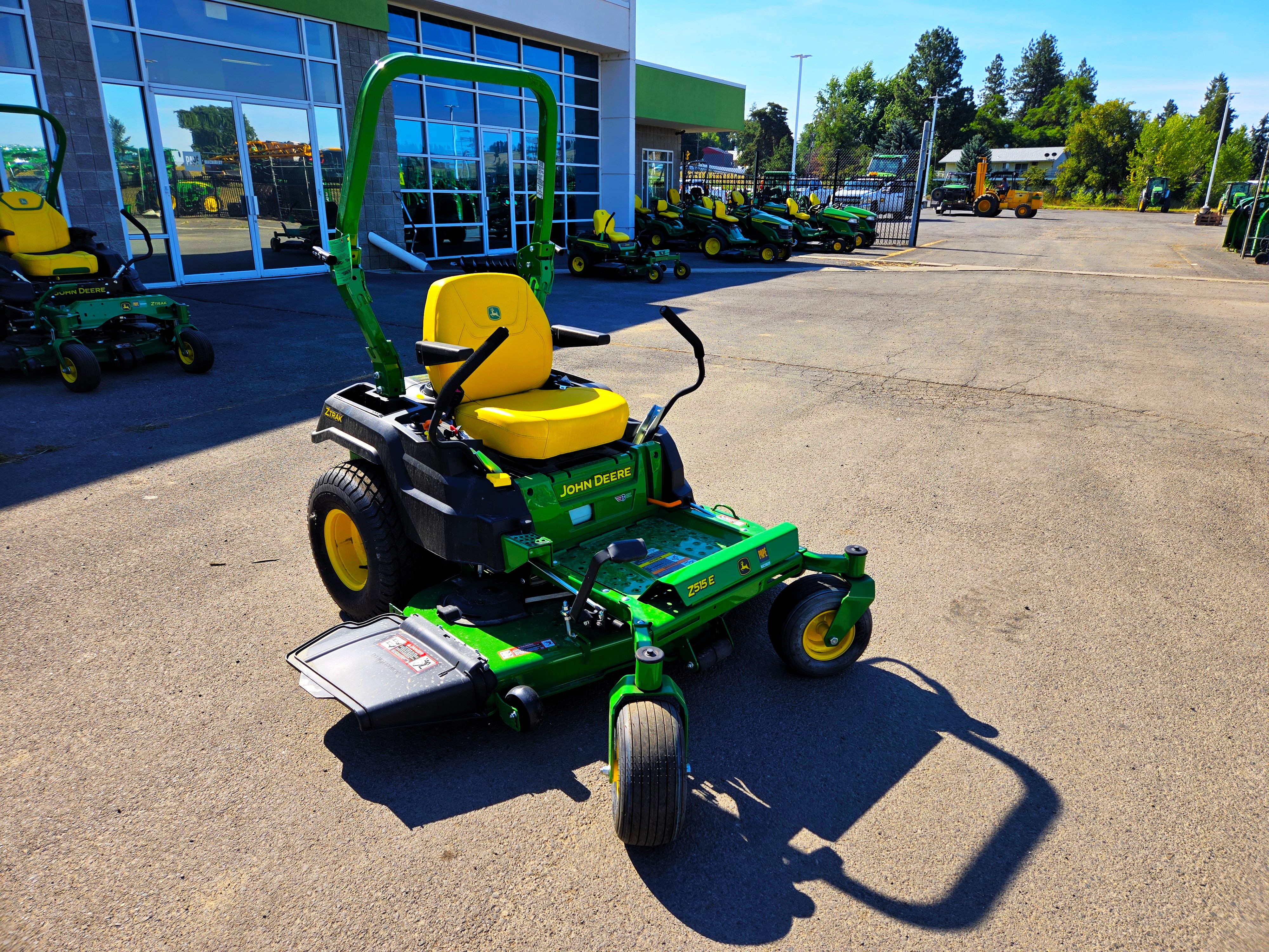 2024 John Deere Z515E