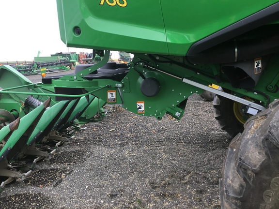 2025 John Deere S7700