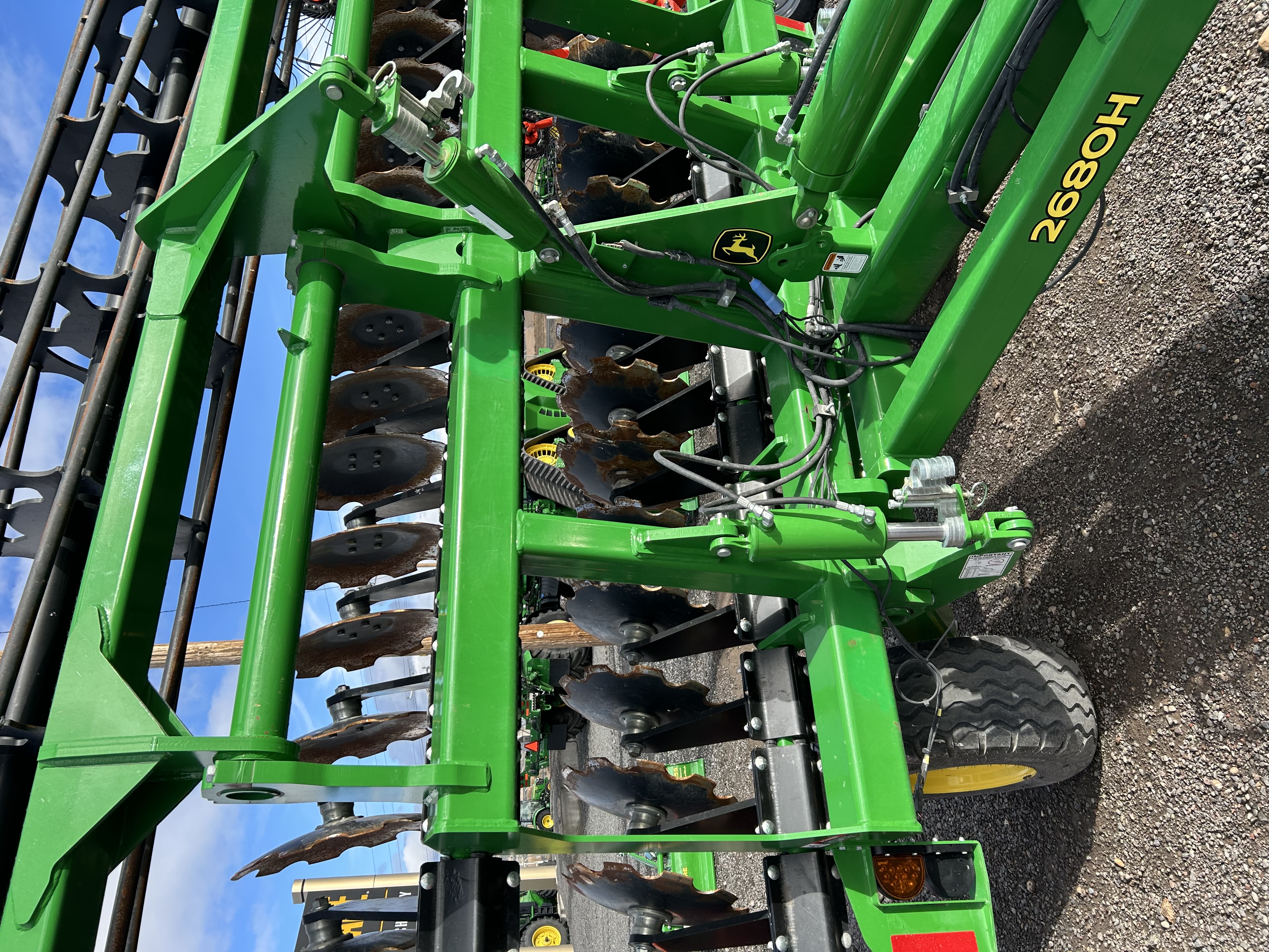 2023 John Deere 2680H