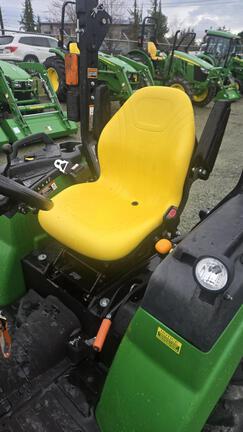 2017 John Deere 2038R