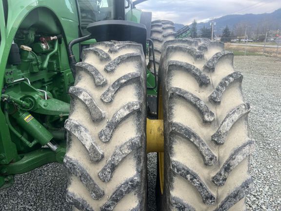 2012 John Deere 8285R