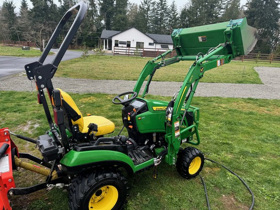 2021 John Deere 1025R