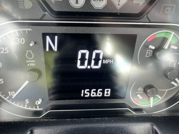 2023 John Deere 6135E