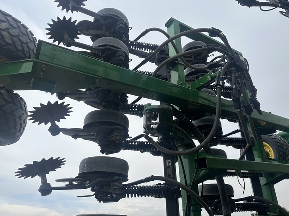 2015 John Deere 1890