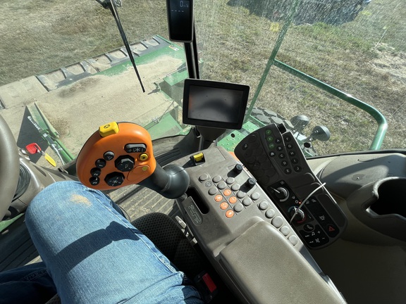 2020 John Deere W235