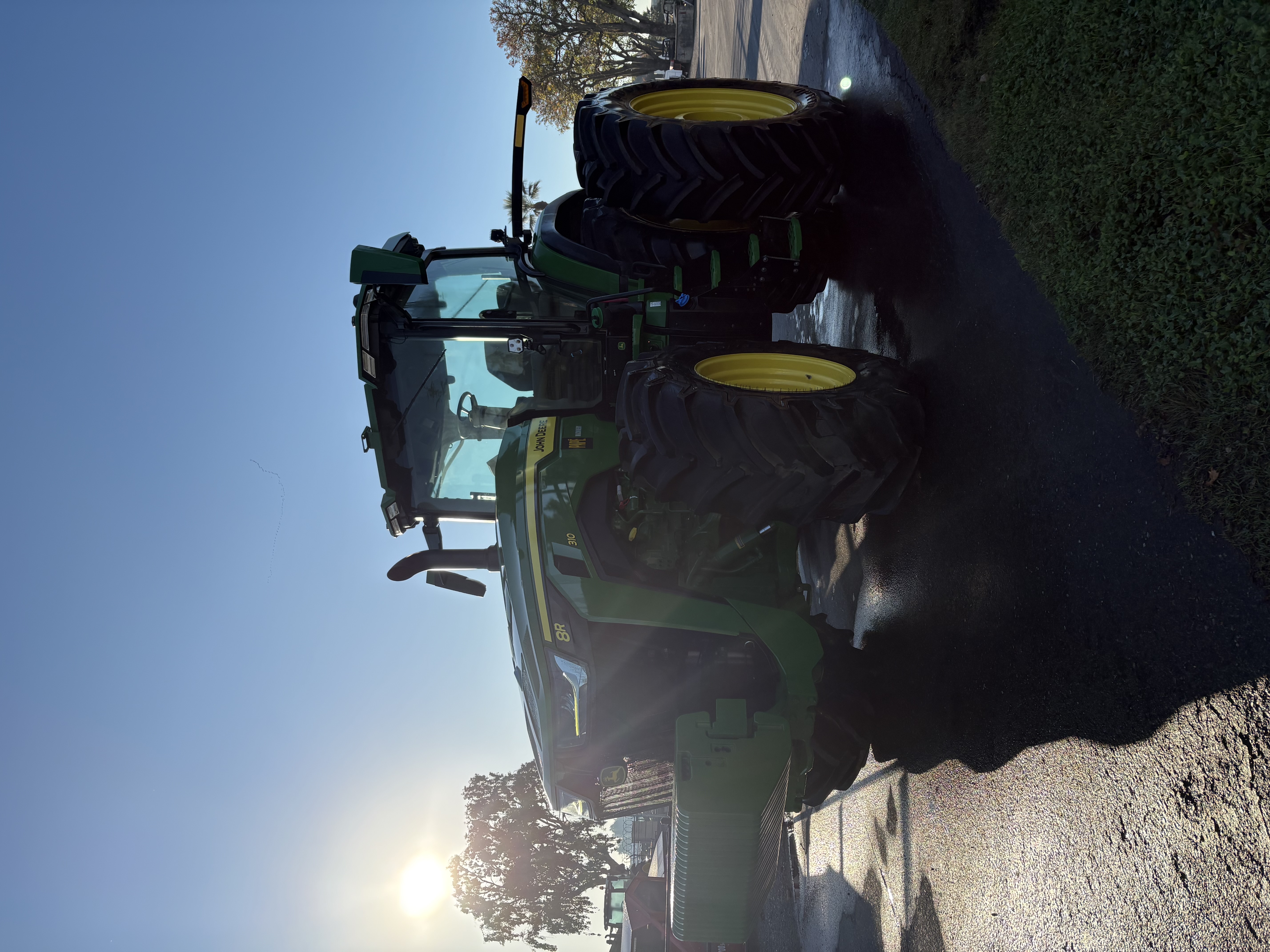 2022 John Deere 8R310