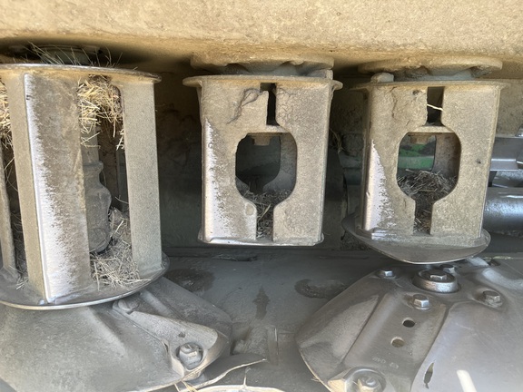 2016 John Deere W235