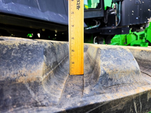 2025 John Deere 8RT410