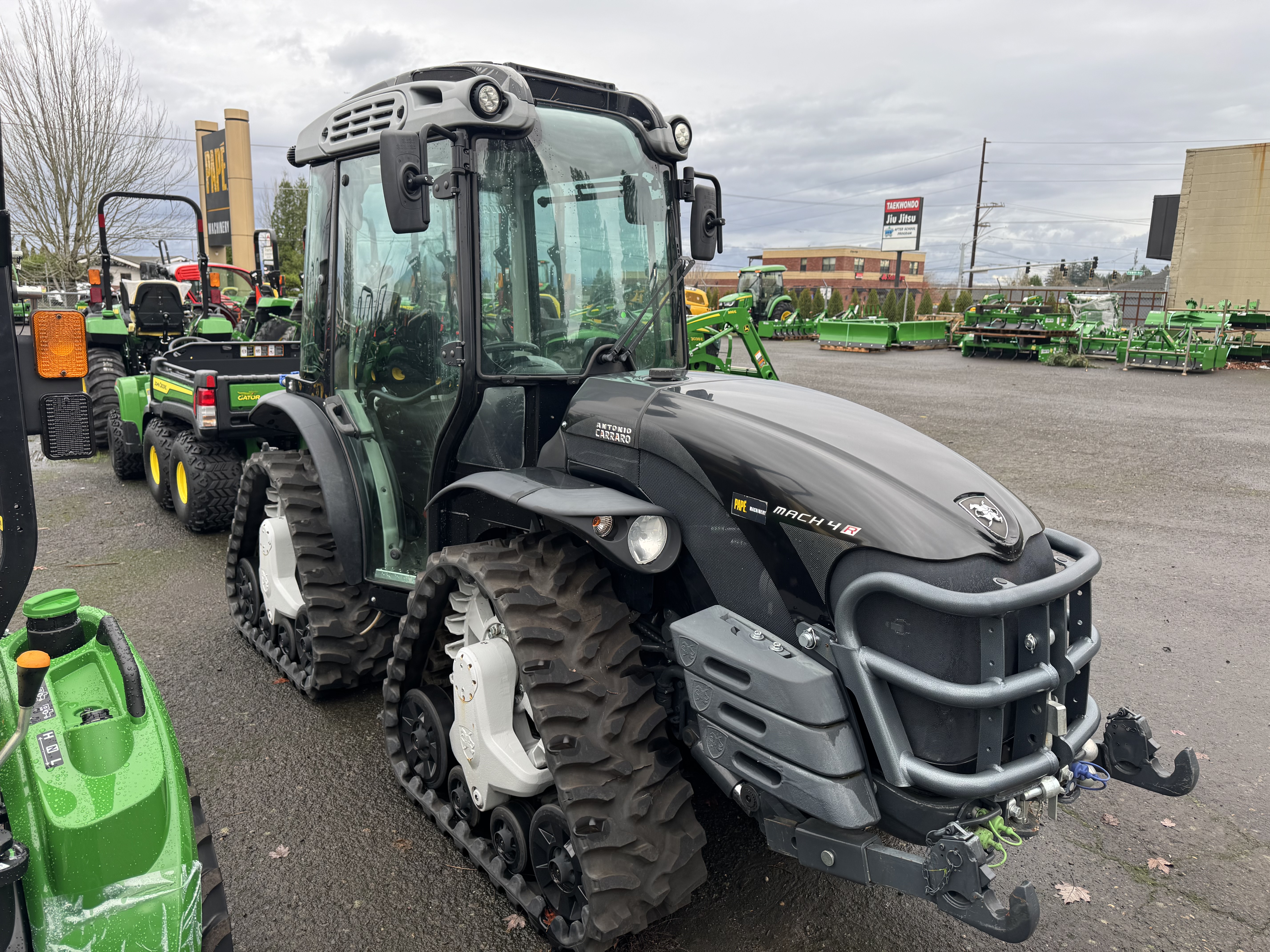 2023 Carraro MACH4R