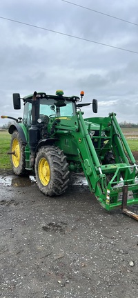2015 John Deere 6155R