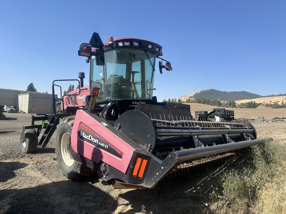 2016 Macdon M155E4