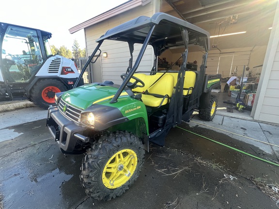 2020 John Deere 825M